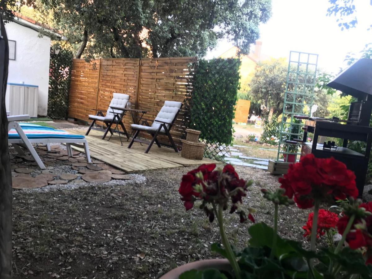 Cabana Jara Y Enebro Collado Villalba Kültér fotó