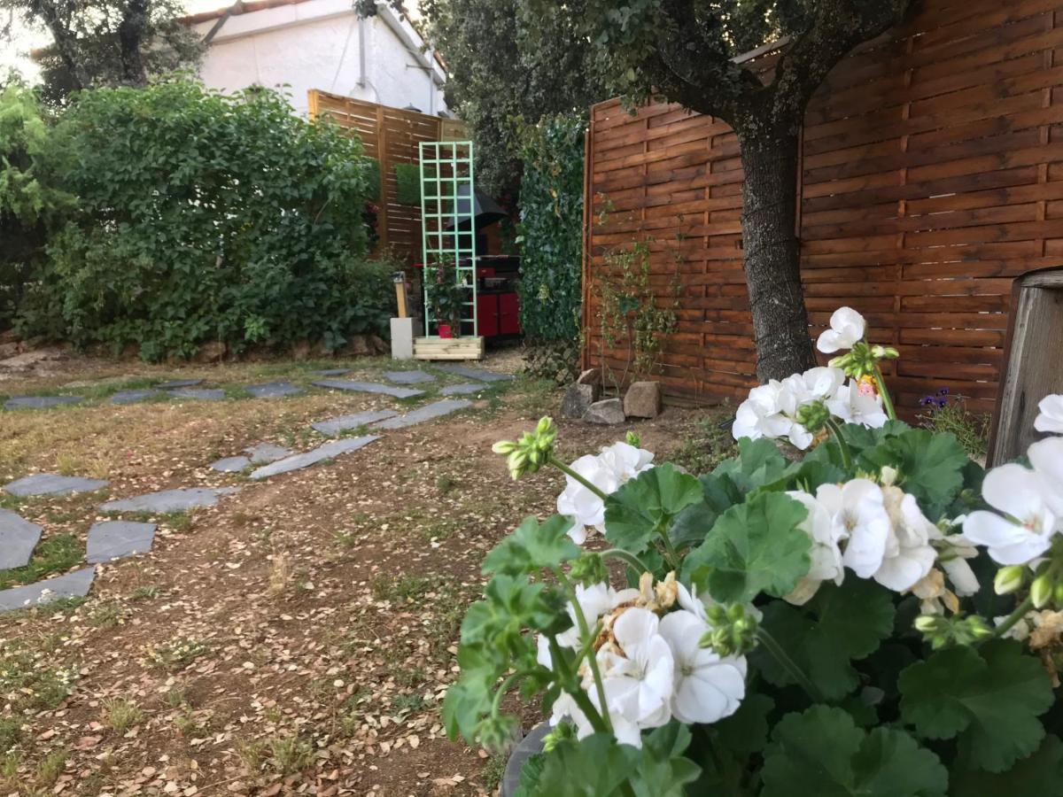 Cabana Jara Y Enebro Collado Villalba Kültér fotó